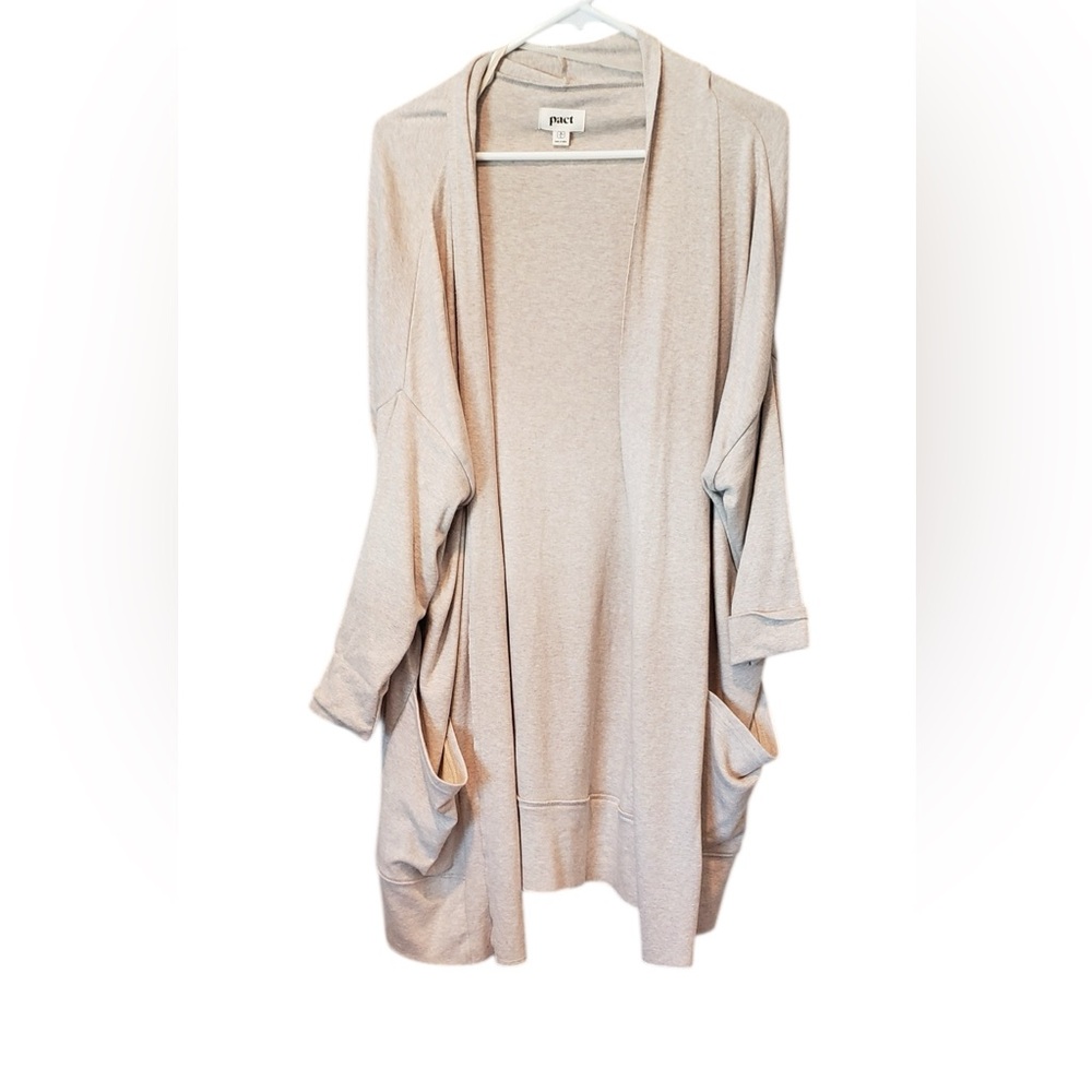Pact Women's Cardigan in Cream